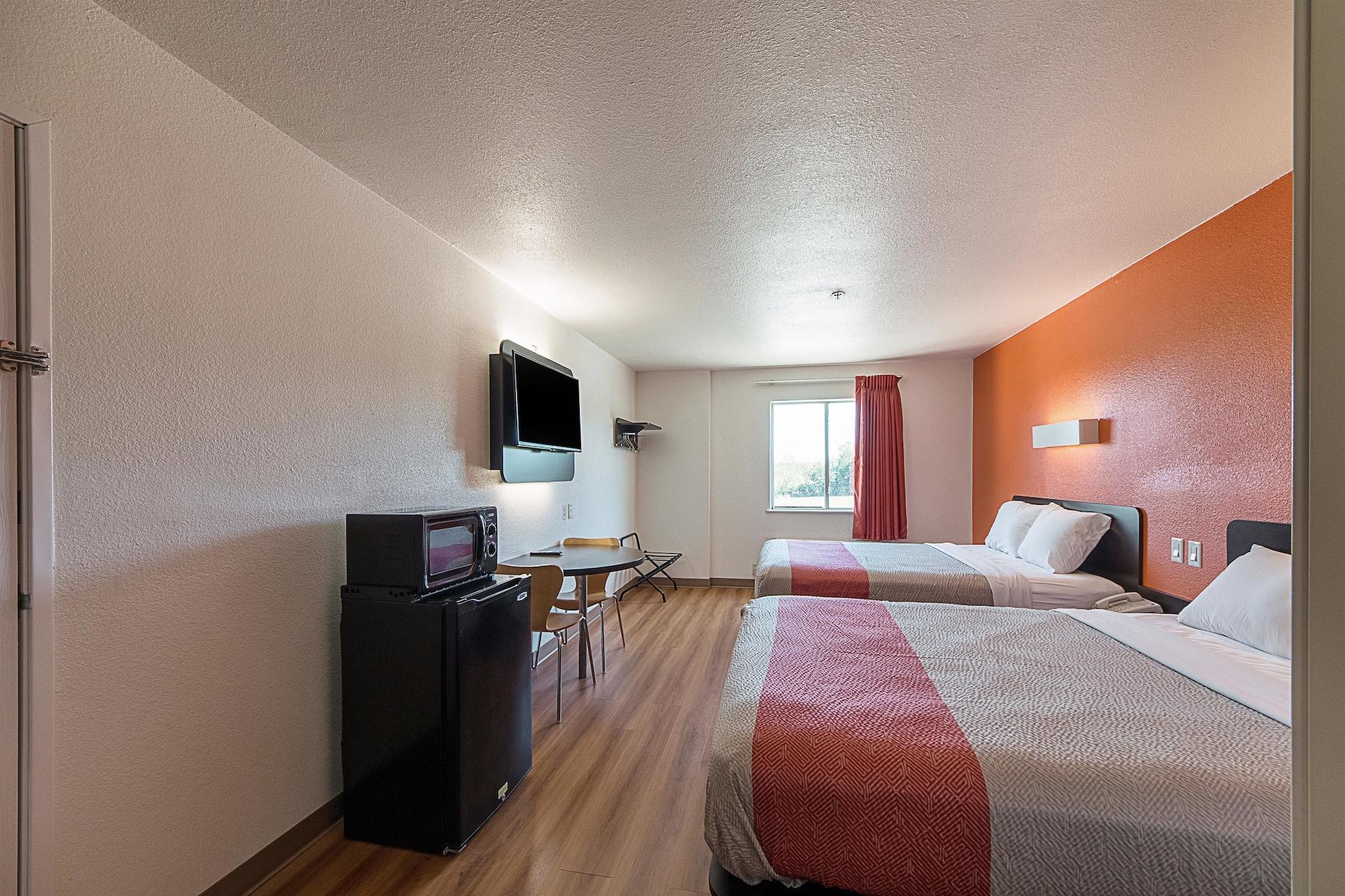 Motel 6-San Antonio, Tx - Downtown - Alamo Dome Luaran gambar