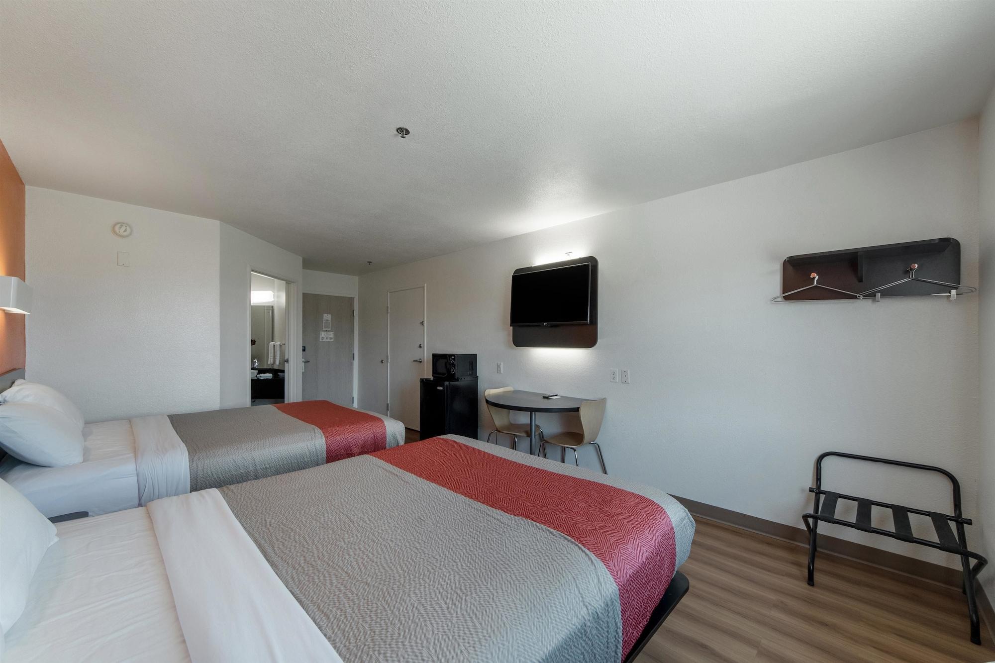 Motel 6-San Antonio, Tx - Downtown - Alamo Dome Luaran gambar