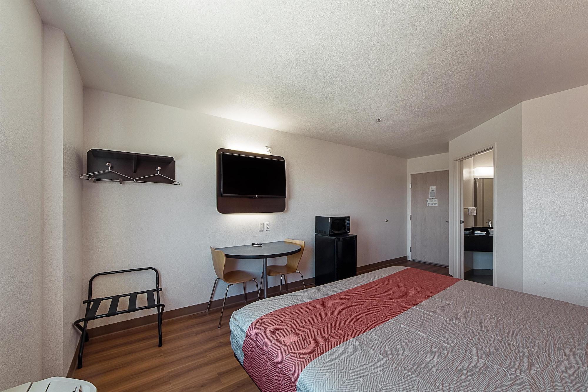 Motel 6-San Antonio, Tx - Downtown - Alamo Dome Luaran gambar